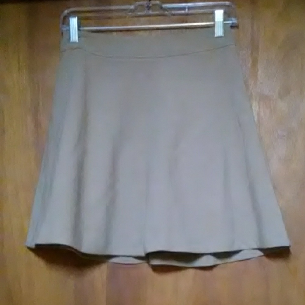 Mini swing skirt